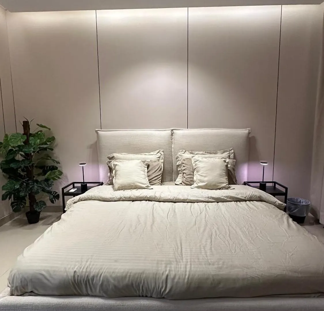 Modern Apartment 담맘
