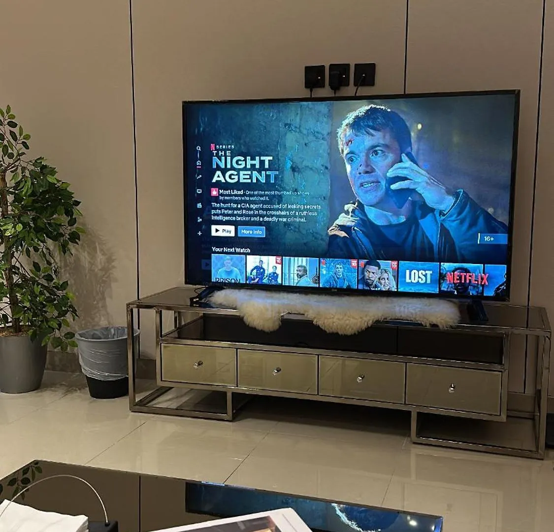 Modern Apartment 담맘